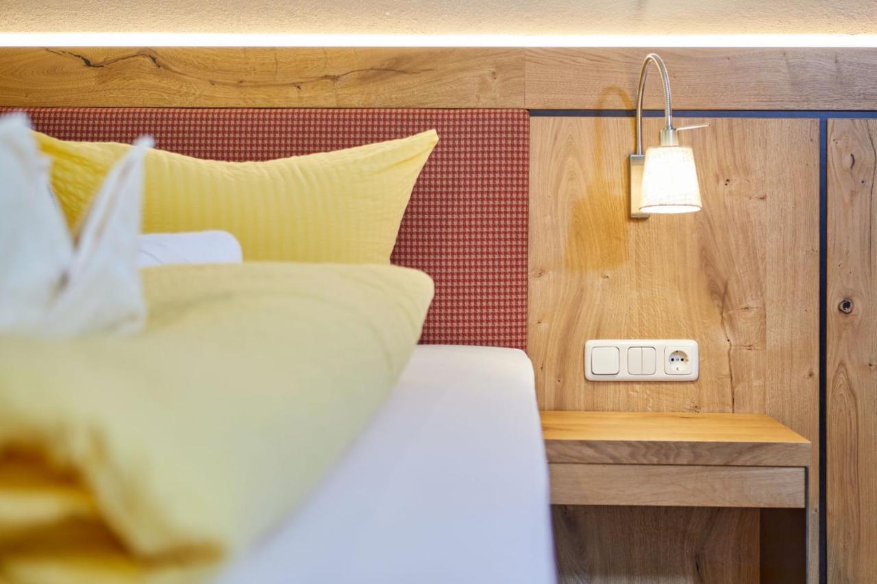 Appartement Loser Mit Indoorpool Und Sauna บัดกอยเซิร์น ภายนอก รูปภาพ