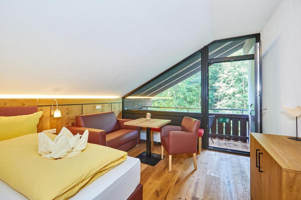 Appartement Loser Mit Indoorpool Und Sauna บัดกอยเซิร์น ภายนอก รูปภาพ